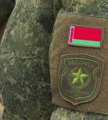 Белорусские военные заехали в оккупированную Кирилловку – мэр Федоров Белорусские военные заехали в оккупированную Кирилловку – мэр Федоров