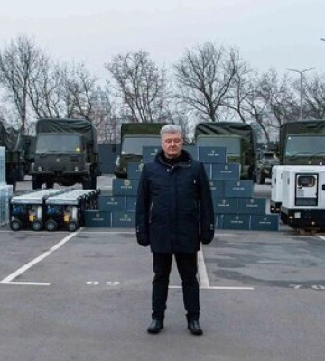 Воюющие на Востоке бригады ВСУ получат грузовики, генераторы, "Старлинки", шины и грелки. ФОТОрепортаж Воюющие на Востоке бригады ВСУ получат грузовики, генераторы, "Старлинки", шины и грелки. ФОТОрепортаж