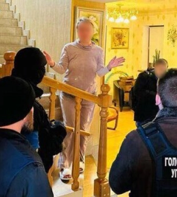 Чиновники Одесской ОВА подозреваются в растрате 7 млн грн бюджетных средств на закупках продуктов для ВСУ, - прокуратура. ФОТО Чиновники Одесской ОВА подозреваются в растрате 7 млн грн бюджетных средств на закупках продуктов для ВСУ, - прокуратура. ФОТО
