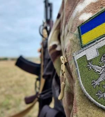 Община одного из сел Львовщины пожертвовала 100 тысяч гривен на сбор для ВСУ Община одного из сел Львовщины пожертвовала 100 тысяч гривен на сбор для ВСУ