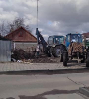 У Здолбунові прибрали стихійне сміттєзвалище У Здолбунові прибрали стихійне сміттєзвалище