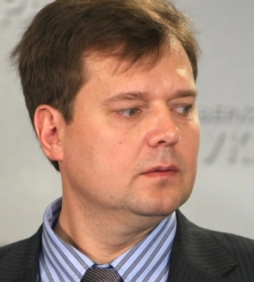Российские власти намерены запустить паромную переправу между захваченными Бердянском и Керчью Российские власти намерены запустить паромную переправу между захваченными Бердянском и Керчью