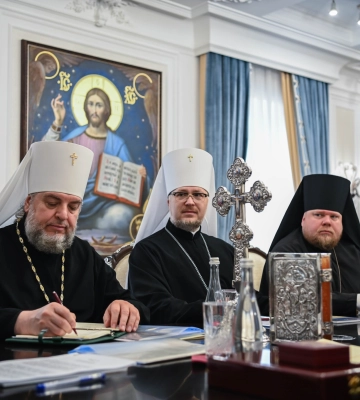 УПЦ будет проводить службы в Почаевской лавре, — Священный Синод (фото) УПЦ будет проводить службы в Почаевской лавре, — Священный Синод (фото)