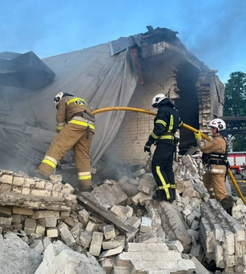 Окупанти завдали ракетного удару по Умані: 8 постраждалих Окупанти завдали ракетного удару по Умані: 8 постраждалих