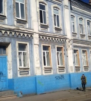 Мы вынуждены принимать военных целыми ротами: в оккупированном Мелитополе прессуют работников стоматологии Мы вынуждены принимать военных целыми ротами: в оккупированном Мелитополе прессуют работников стоматологии