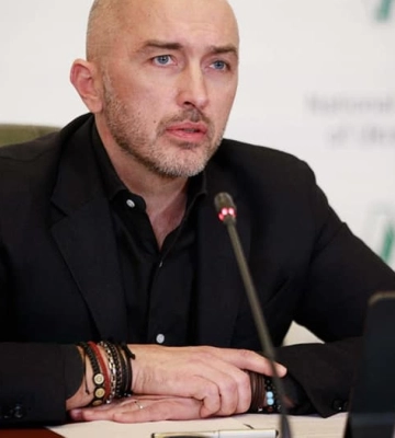 Нацбанк України має намір операційно з'єднати мінімум 1000 банківських відділень у "Банк Незламності" Нацбанк України має намір операційно з'єднати мінімум 1000 банківських відділень у "Банк Незламності"