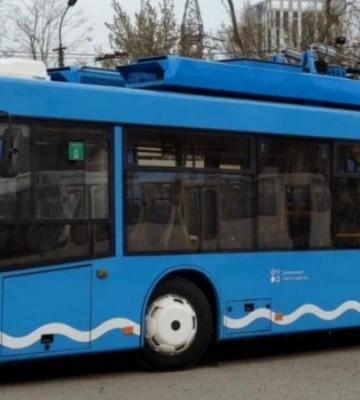 У Дніпрі через ожеледицю ускладнено рух транспорту. Що відомо? У Дніпрі через ожеледицю ускладнено рух транспорту. Що відомо?