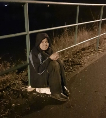 "Вона на вулиці не виживе": жінка із Берегова замерзає у Карлових Варах (ФОТО) "Вона на вулиці не виживе": жінка із Берегова замерзає у Карлових Варах (ФОТО)