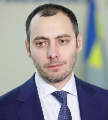 Кубраков подал заявление на увольнение. Его ждет новая должность Кубраков подал заявление на увольнение. Его ждет новая должность