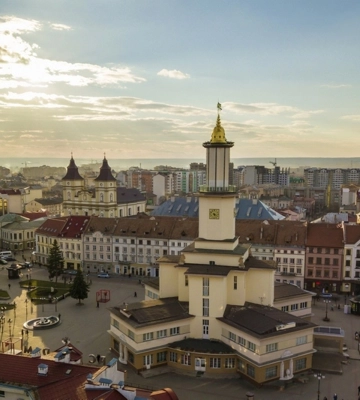 У Франківську у двох комунальних автобусах планують облаштувати мобільні пункти обігріву з терміналами Starlink У Франківську у двох комунальних автобусах планують облаштувати мобільні пункти обігріву з терміналами Starlink