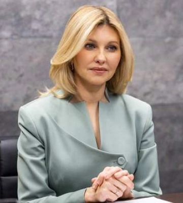 Це не лише моя нагорода, – Зеленська отримала відзнаку The Hillary Rodham Clinton Awards Це не лише моя нагорода, – Зеленська отримала відзнаку The Hillary Rodham Clinton Awards