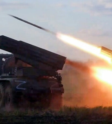 Прилетіли більше 70 смертоносних снарядів: росіяни атакували Дніпропетровщину Прилетіли більше 70 смертоносних снарядів: росіяни атакували Дніпропетровщину