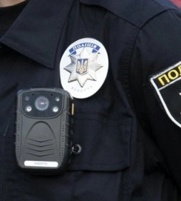 На Харківщині ексгумували батька та доньку, які під час обстрілу РФ на власному подвір’ї. ФОТОрепортаж На Харківщині ексгумували батька та доньку, які під час обстрілу РФ на власному подвір’ї. ФОТОрепортаж