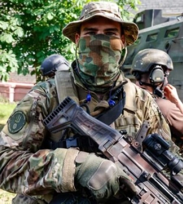 У грузинському парламенті продовжують сперечатися про громадян Грузії, які воюють за Україну У грузинському парламенті продовжують сперечатися про громадян Грузії, які воюють за Україну