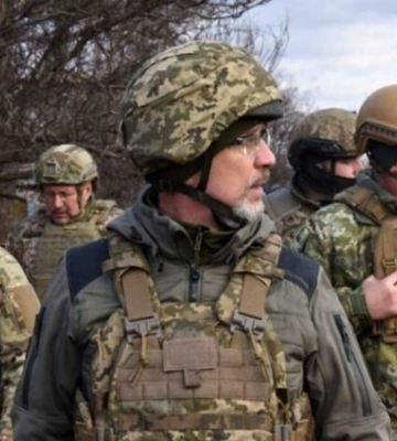 Украина хочет вернуть все свои земли, включительно с Крымом – Резников