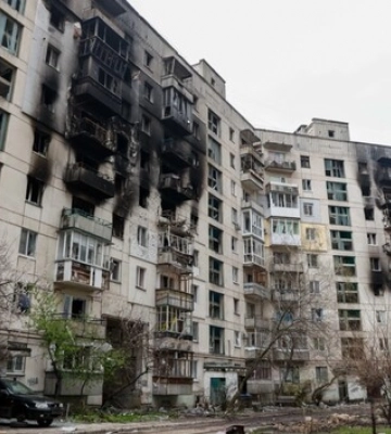 Зруйноване на Луганщині житло окупанти відновити не можуть, тому переселятимуть людей у санаторії – Гайдай