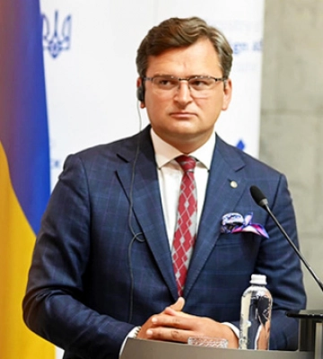 Оружие и новые санкции: Кулеба сказал, как мир должен отреагировать на ракетный удар рф по Кременчугу