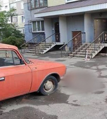 У Кривому Розі чоловік зірвався з балкона і розбився на смерть