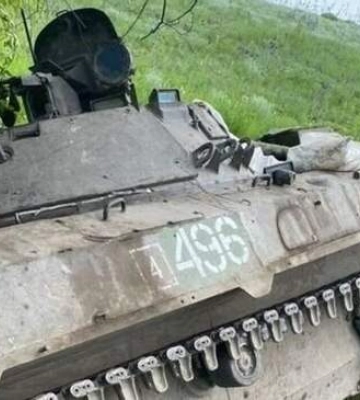 ВСУ уничтожили вражескую БМП-2 на Луганском направлении