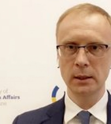 В МИД Китая заявили, что &quot;ничего не знают&quot; об атаке на Киев. Призвали к &quot;сдержанности&quot;