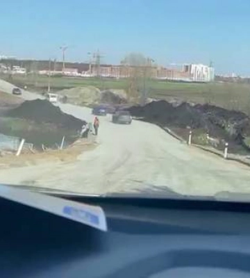 Под Киевом перекрыли проезд по Варшавской трассе