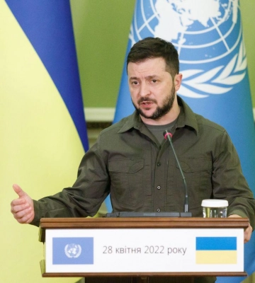 Зеленский принял верительные грамоты трех послов и основал новую традицию