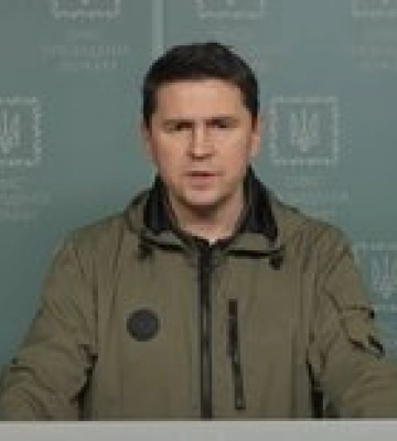 Подоляк: Украина не будет бить американскими РСЗО по РФ. Но Россия делает &quot;вбросы&quot;