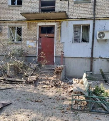 Враг не гнушается обстрелами населенных пунктов кассетными боеприпасами: продолжаются боевые действия на линии столкновения
