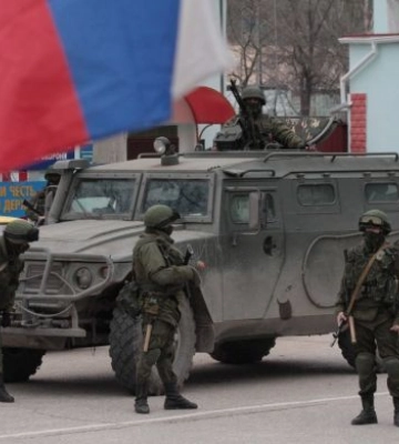 РФ переселяет военных и их семьи в оккупированный Херсон: россияне в восторге от жизни в городе