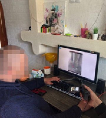 На Чернігівщині поліцейські спільно з СБУ затримали міжрегіональну групу наркоторгівців