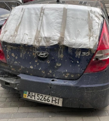 Обстрелянное в Мариуполе авто добралось до Польши: там его бесплатно восстановили 