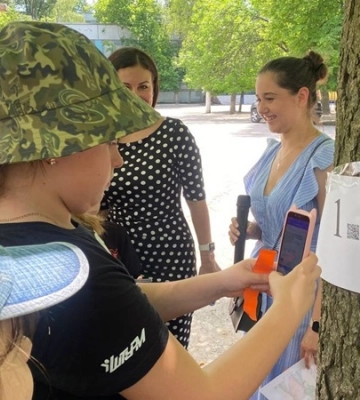 Професійний фактчекер за годину: у Дніпрі для учнів закладів позашкілля провели інтерактивний квест