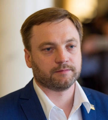 С пленными &quot;азовцами&quot; коммуницируют разведчики – Монастырский