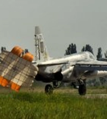 Юг. Украинская авиация нанесла удары по трем местам скопления российских военных