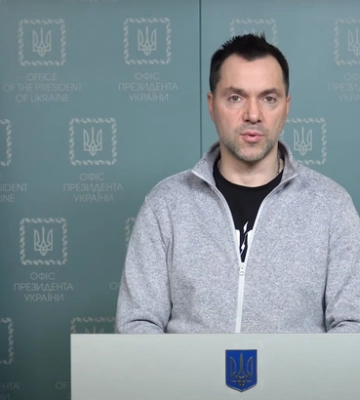 Арестович: Самая большая текущая победа Украины в войне – это провал российской армии. Поражение – падение Мариуполя