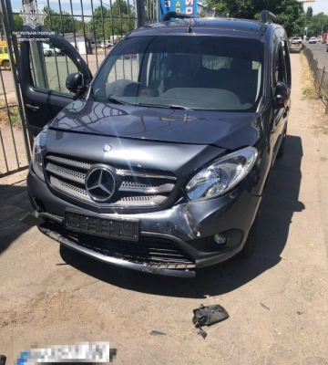 В Одессе мотоциклист пострадал в крупной аварии