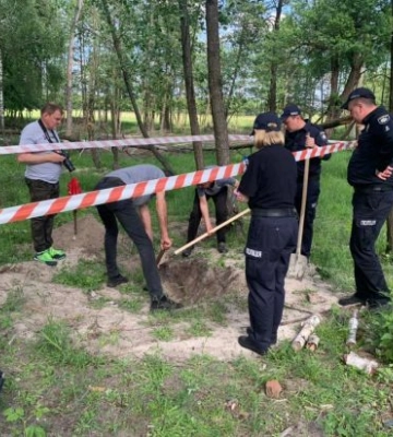 В Киевской области продолжают выявлять жертв оккупантов: нашли еще одного расстрелянного жителя 