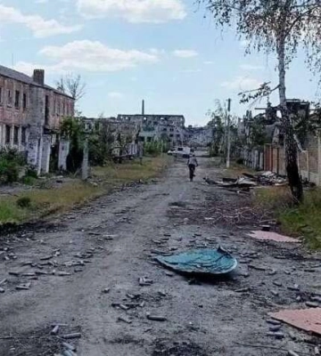 Военные продолжают вытеснять оккупантов из Северодонецка, видео боя
