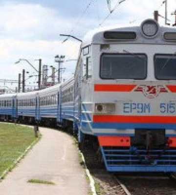 Електрички з Києва до Тетерева і Коростеня не курсуватимуть три дні