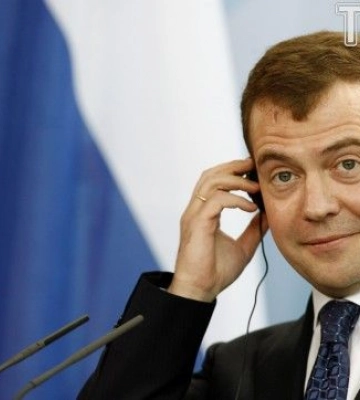Новая истерика: Медведев назвал всех, кто желает смерти РФ, &quot;ублюдками и выродками&quot;