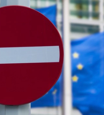 ЕС еще на год продлил санкции против РФ из-за аннексии Крыма