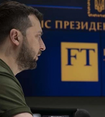 Зеленский рассказал, почему Украина не может перейти в наступление: главное из интервью для FT