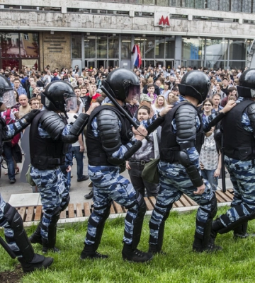 История Крыма повторяется: оккупанты взялись «зачищать» медиа в Херсоне