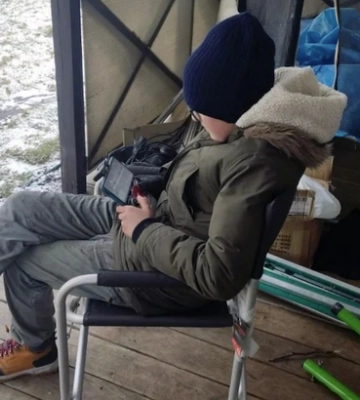 Под Киевом 15-летний мальчик со своим дроном помог ТрО ВСУ уничтожить колонну российской техники