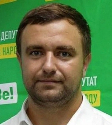Нардеп от “Слуги народа” Ковалев встретился с человеком Путина в Херсоне и заявил, что “Россия здесь навсегда”