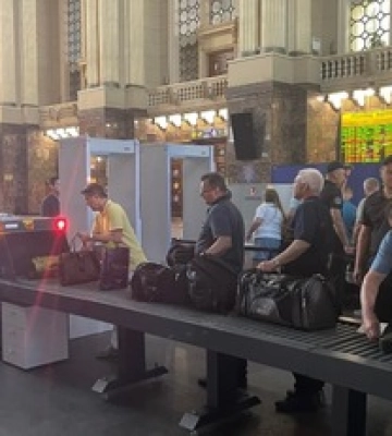Сделали, как в аэропорту: на Центральном жд-вокзале в Киеве поставили серьезную систему безопасности