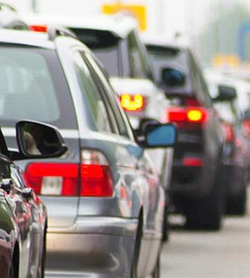 Як, під час війни, змінився попит на автомобілі в різних регіонах України