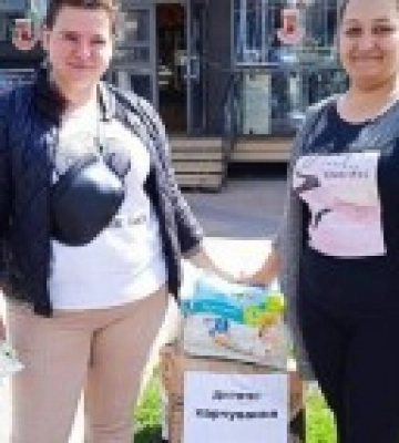 Верующие УПЦ передали гуманитарную помощь семьям, пострадавшим от войны