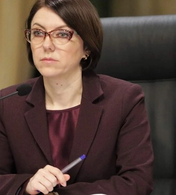 Війська РФ везуть сім&#039;ї в Херсон та заселяються в житло українців  – Міноборони України