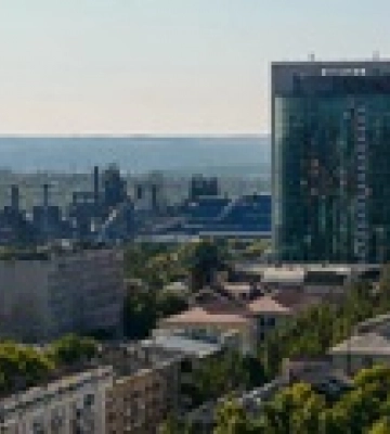 В центре Донецка произошла серия взрывов